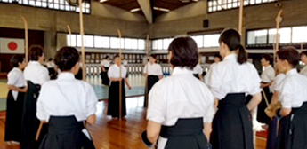 小西新太郎会長挨拶